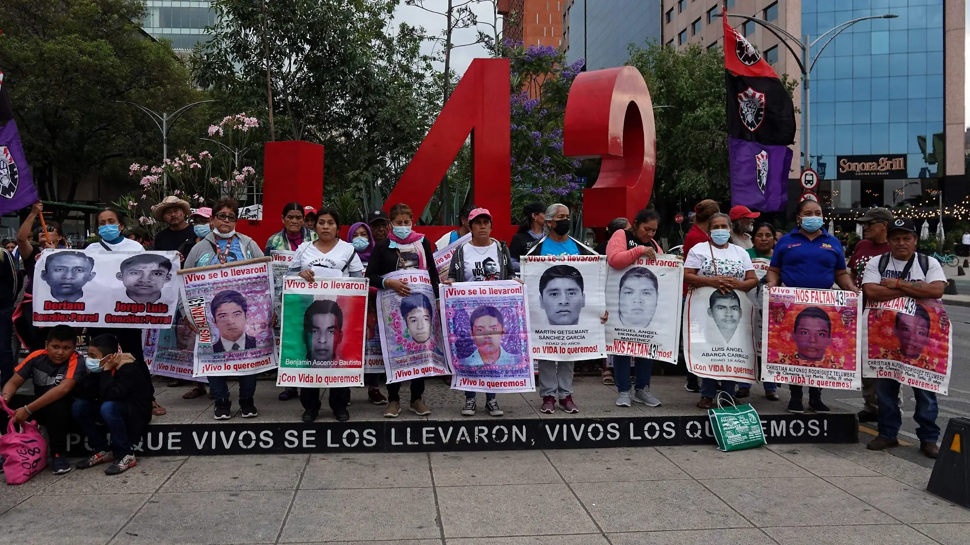 933098_Marcha Mensual Ayotzinapa -3_impreso